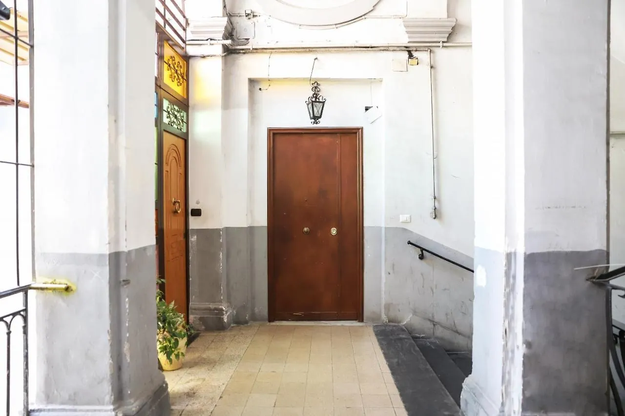 Donna Consiglia Design Apartment By Wonderful Italy Napoli İtalya