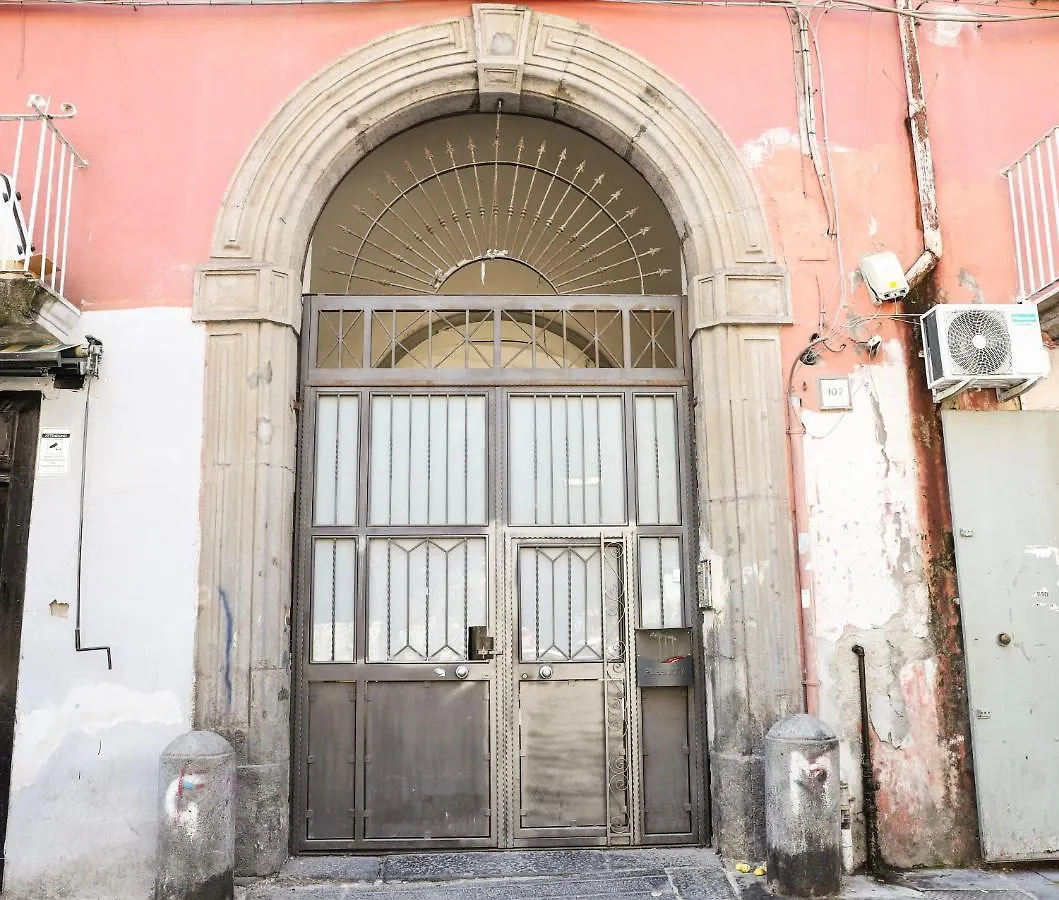 Donna Consiglia Design Apartment By Wonderful Italy Naples Italy